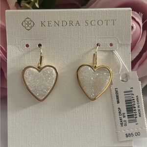 NWT Kendra Scott Heart Drop Earrings In Gold Iridescent drusy